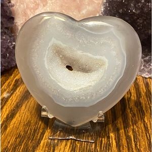 Druzy Agate carved Heart, stand NOT included